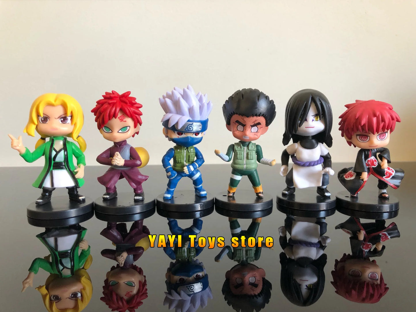 Conjunto de 12 Mini Bonecos - Naruto Shippuden