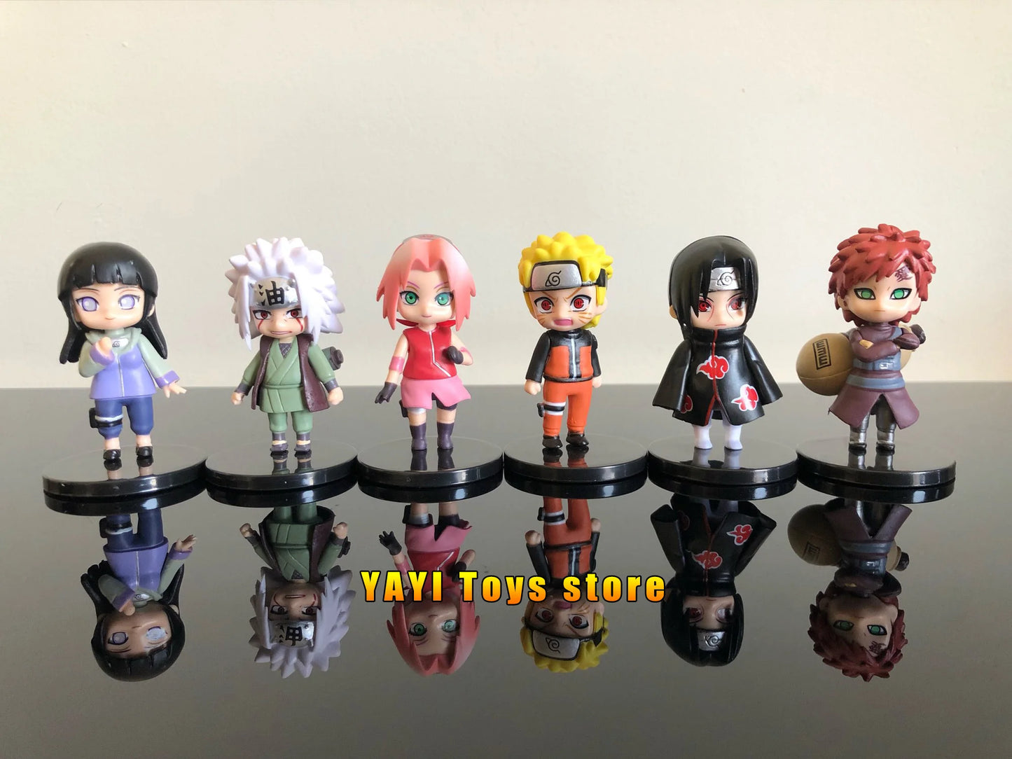 Conjunto de 12 Mini Bonecos - Naruto Shippuden